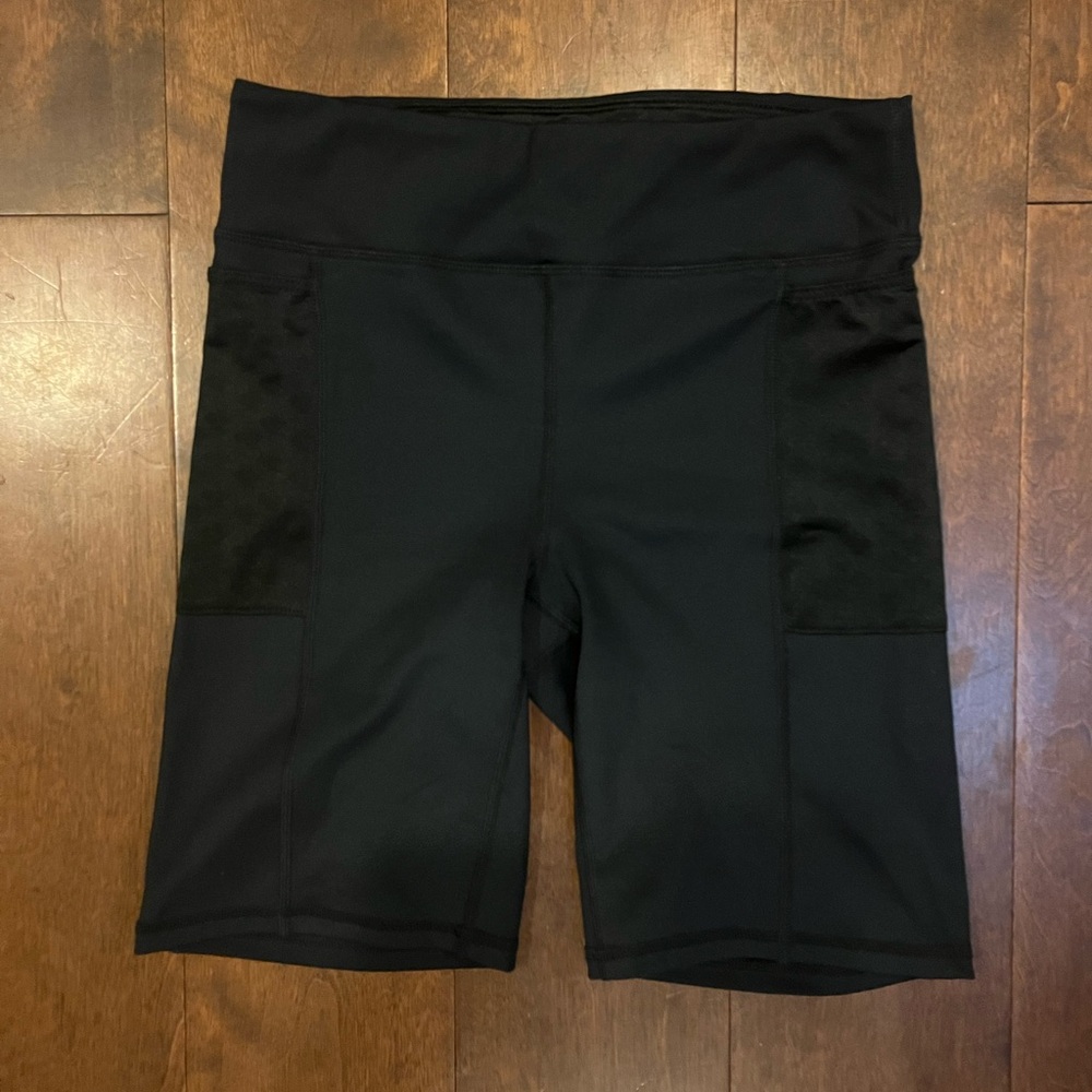 Running shorts